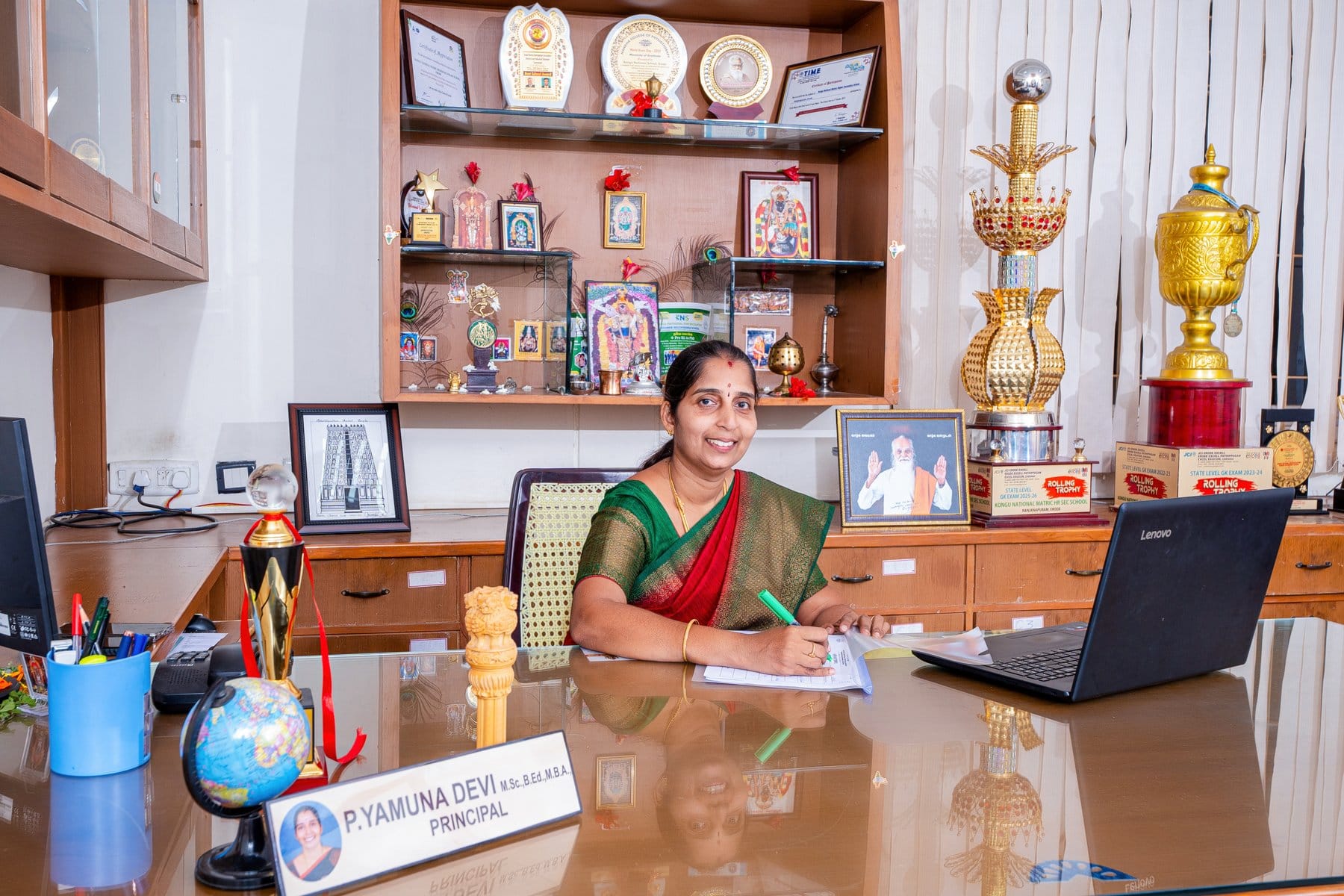 Principal Mrs. P. Yamuna Devi - Kongu National School